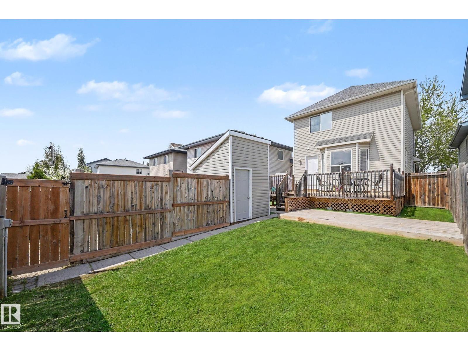 2123 36 AV NW - 39