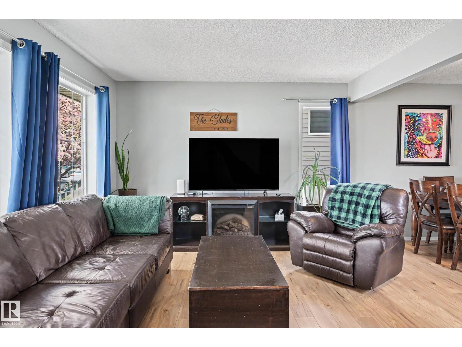 2123 36 AV NW - 7