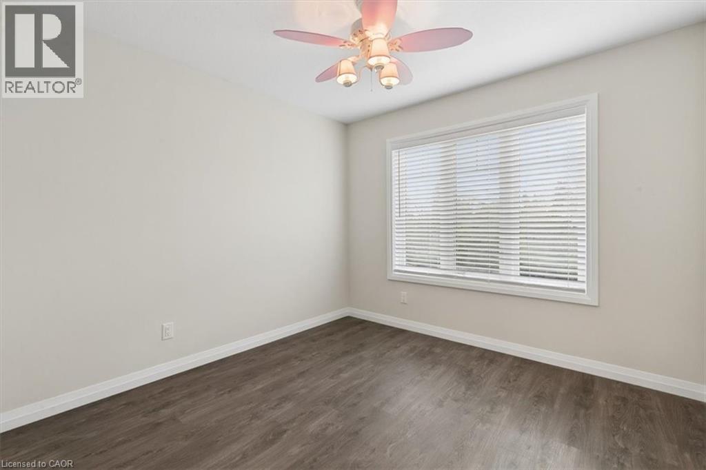 #A13 24 MORRISON Road - 23