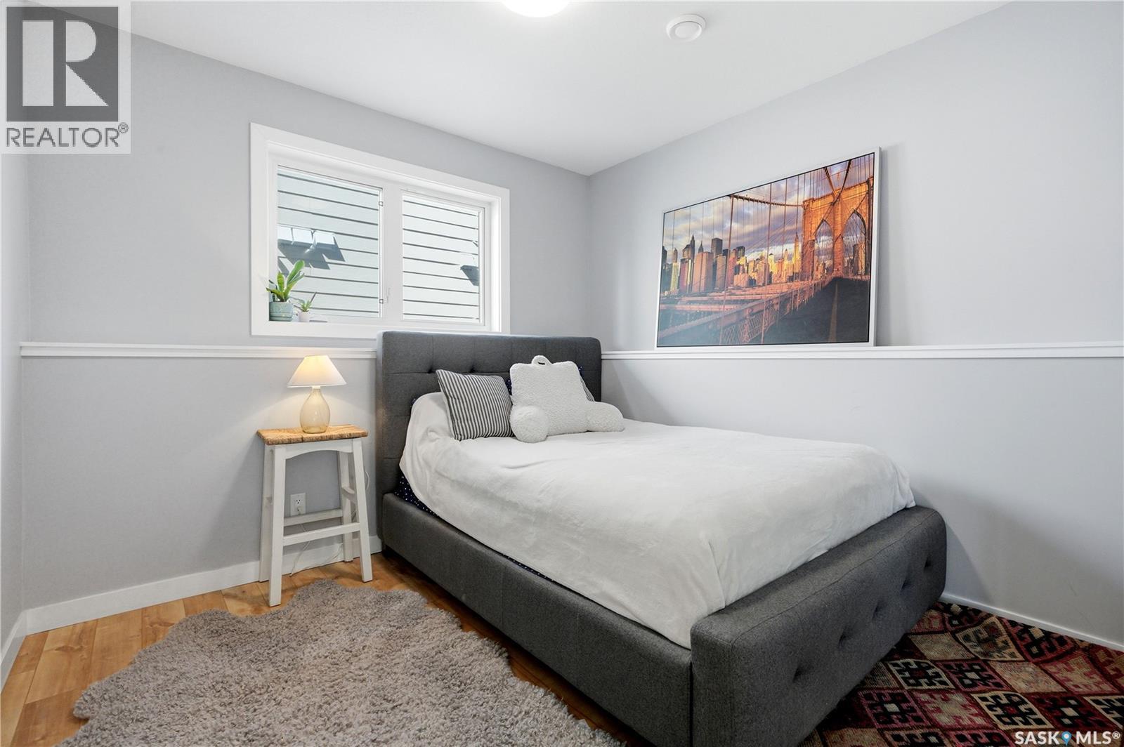 235 Augusta DRIVE - 37