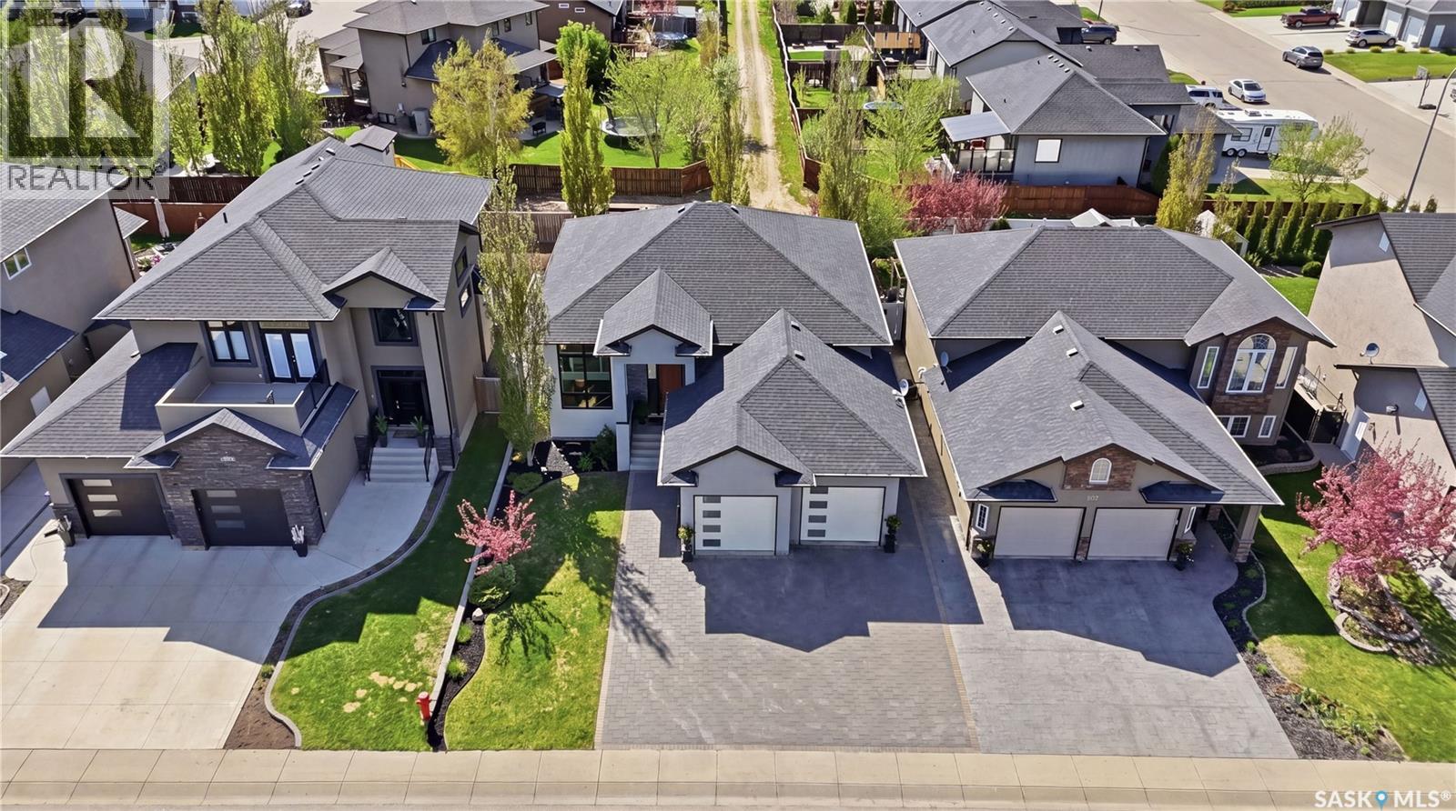 235 Augusta DRIVE - 50