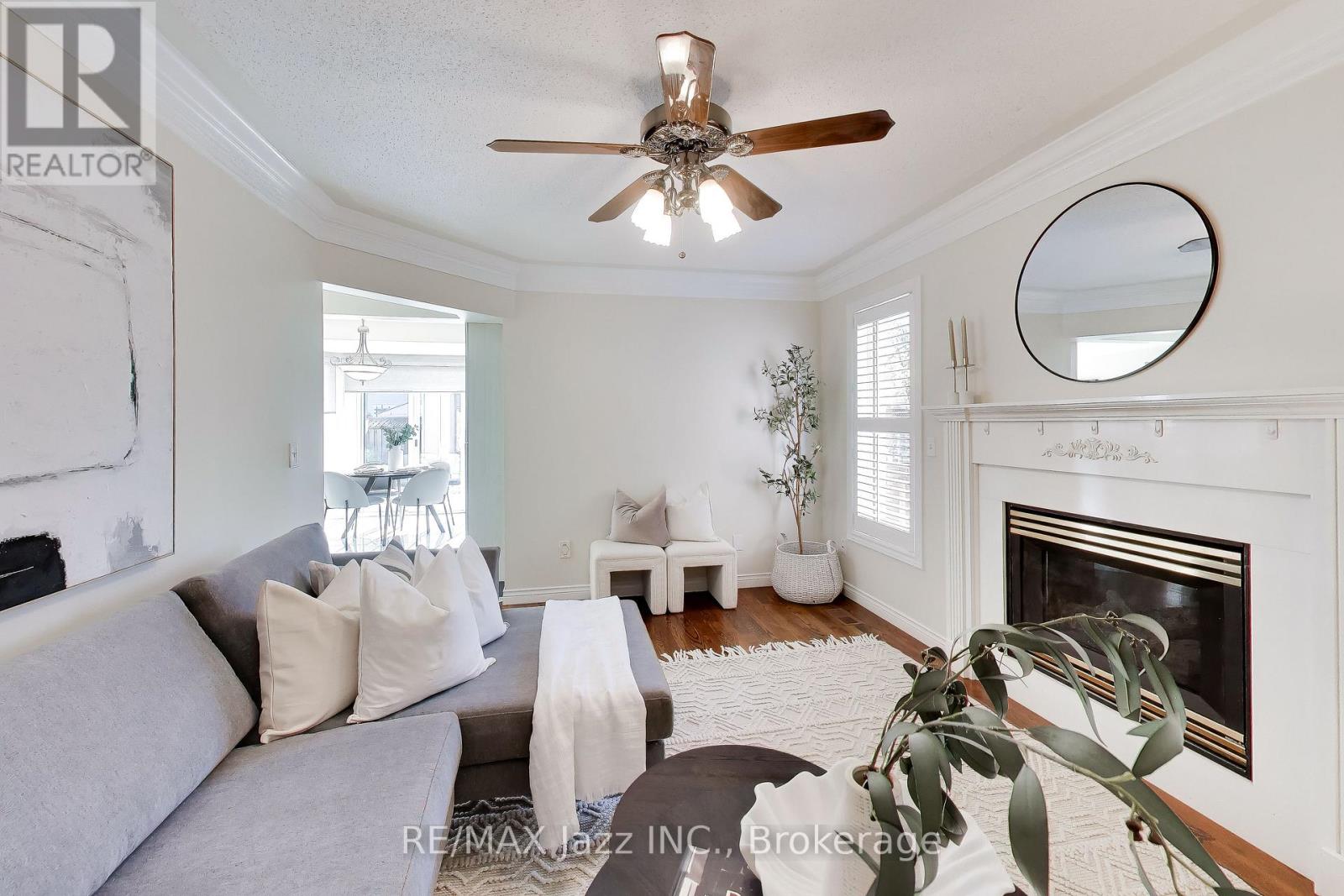 6 WEST SIDE DRIVE - 18