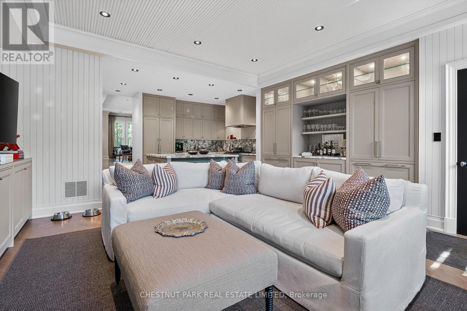 47 WALKER AVENUE - 21