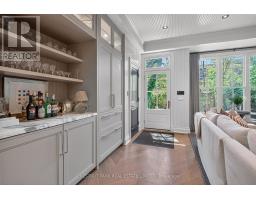 47 Walker Avenue, Toronto, ON M4V1G3 Photo 17