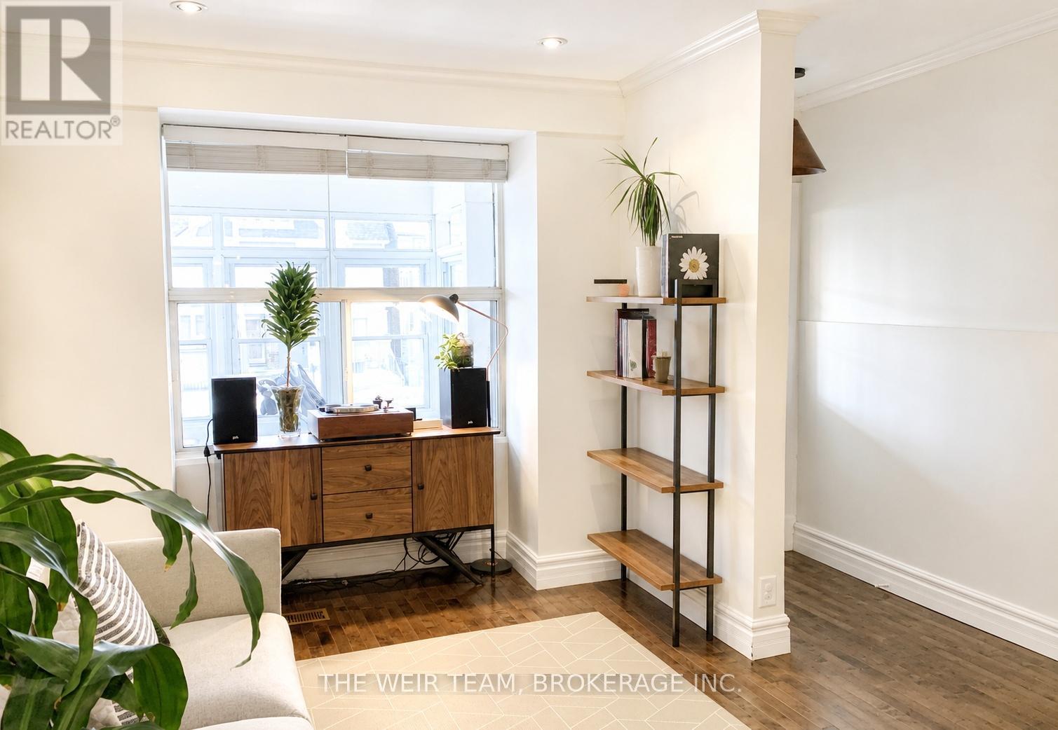 911 WOODBINE AVENUE - Image 3