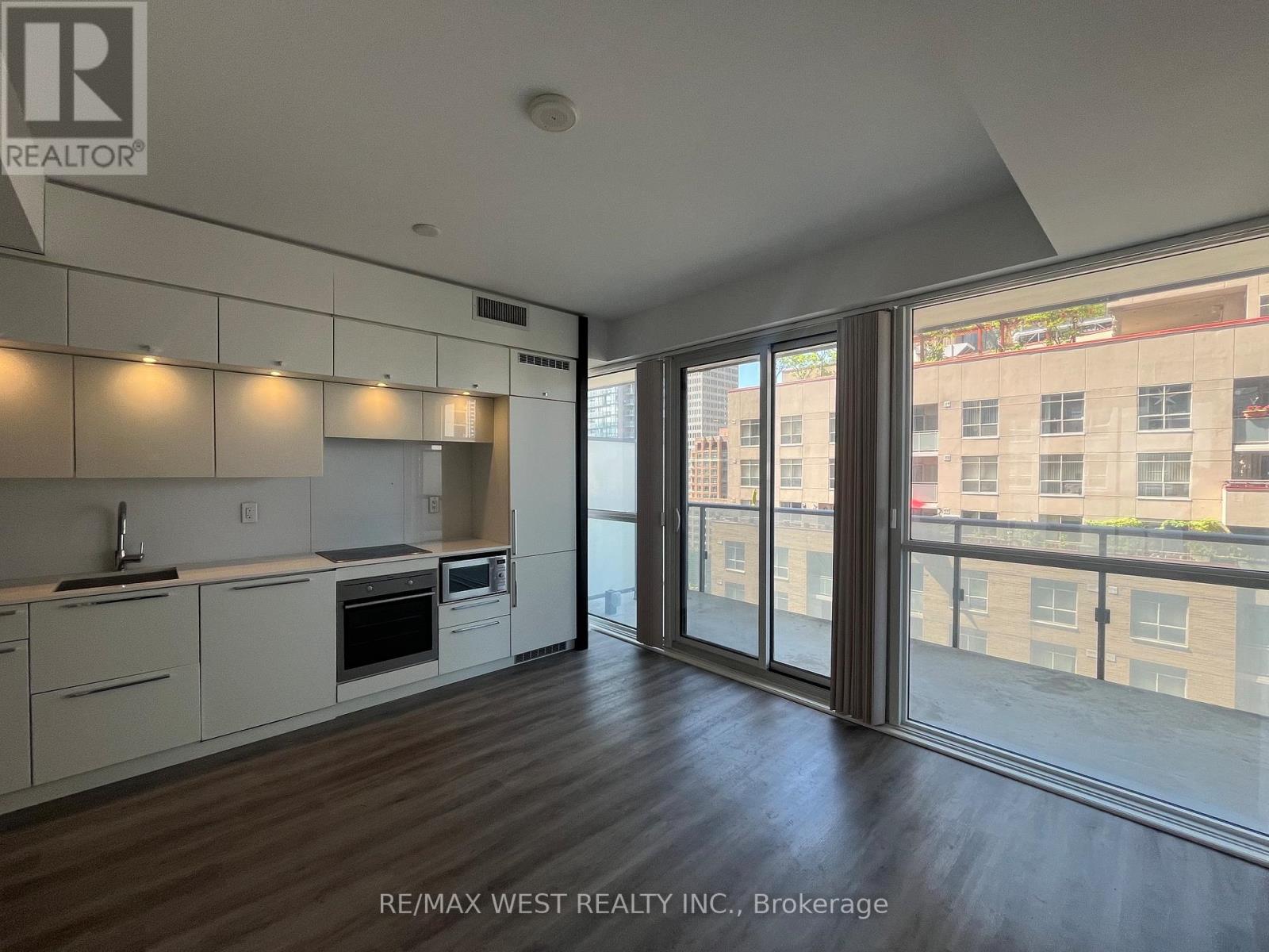#1106 15 GRENVILLE STREET - 10