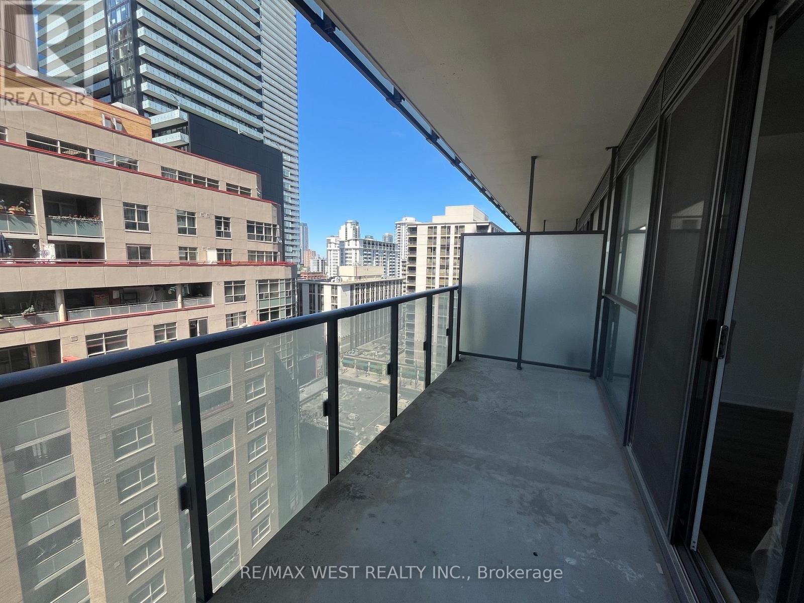 #1106 15 GRENVILLE STREET - 13