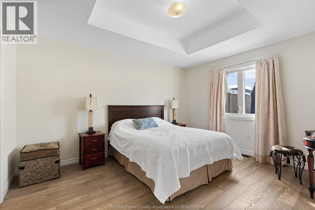117 ARTHUR STREET North - 11