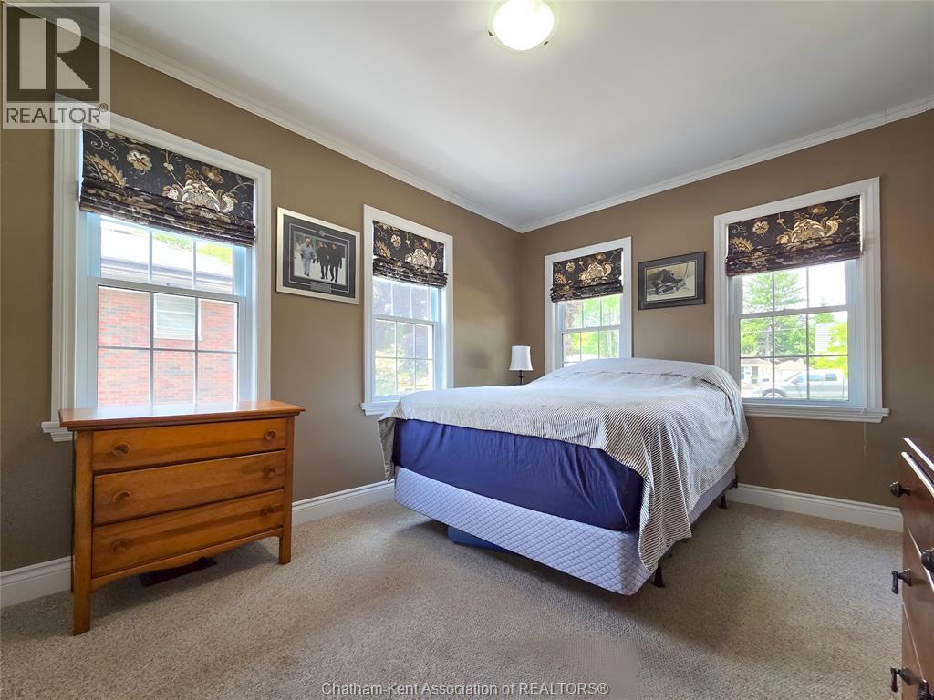 14 O'Brien DRIVE - 38