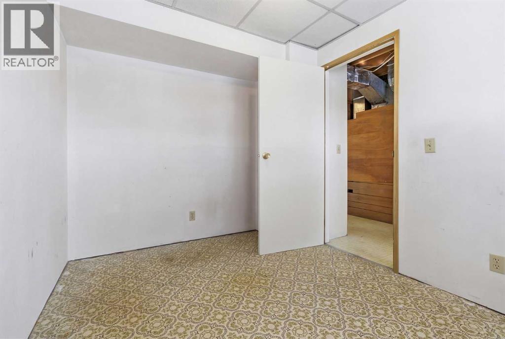 32 Fonda Mews SE - 35
