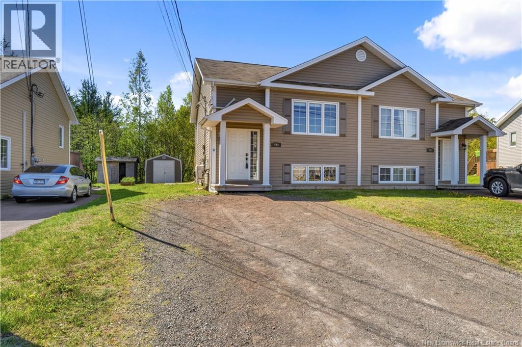 899 Bernard St - Image 2
