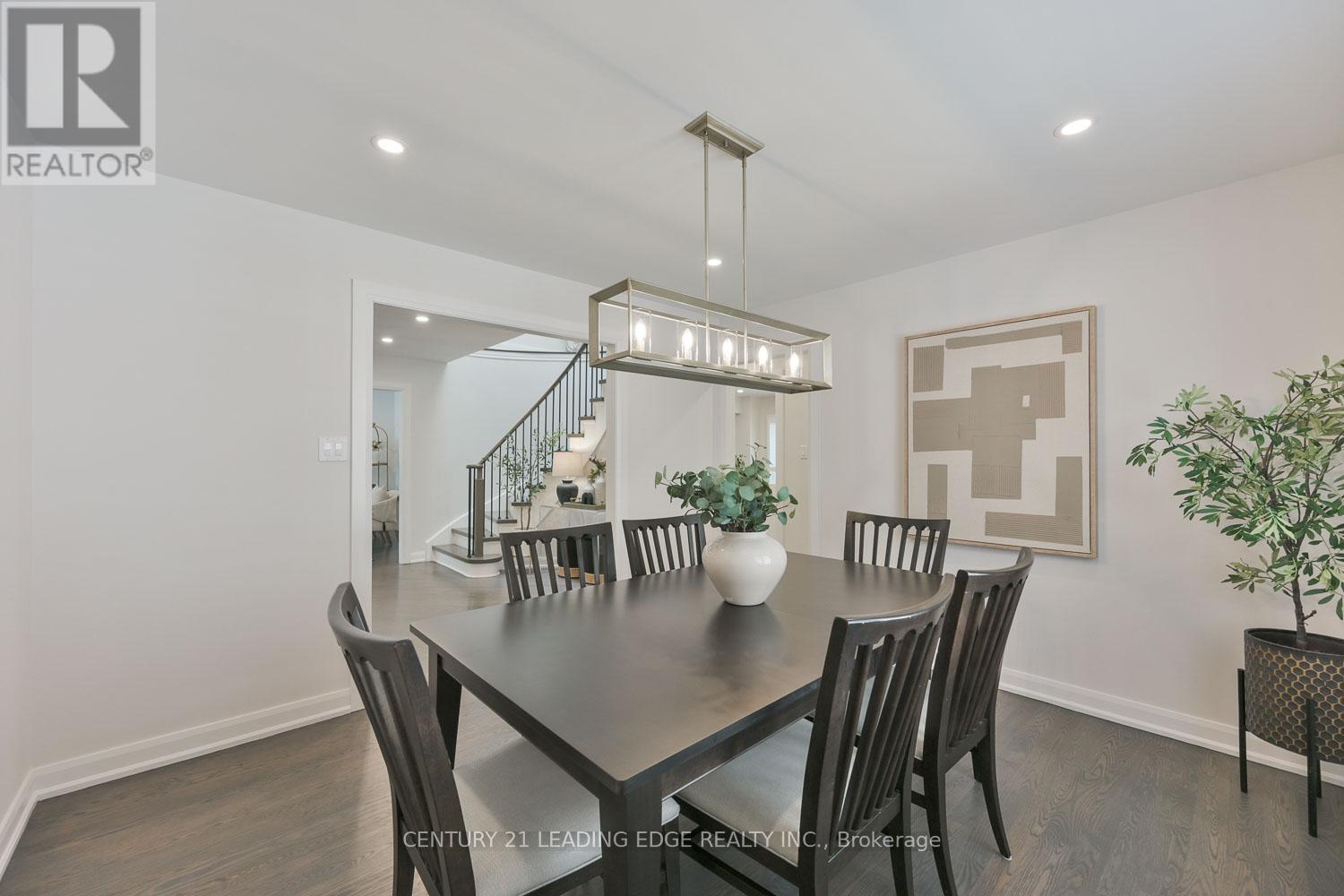 6 DALECROFT CIRCLE - 12