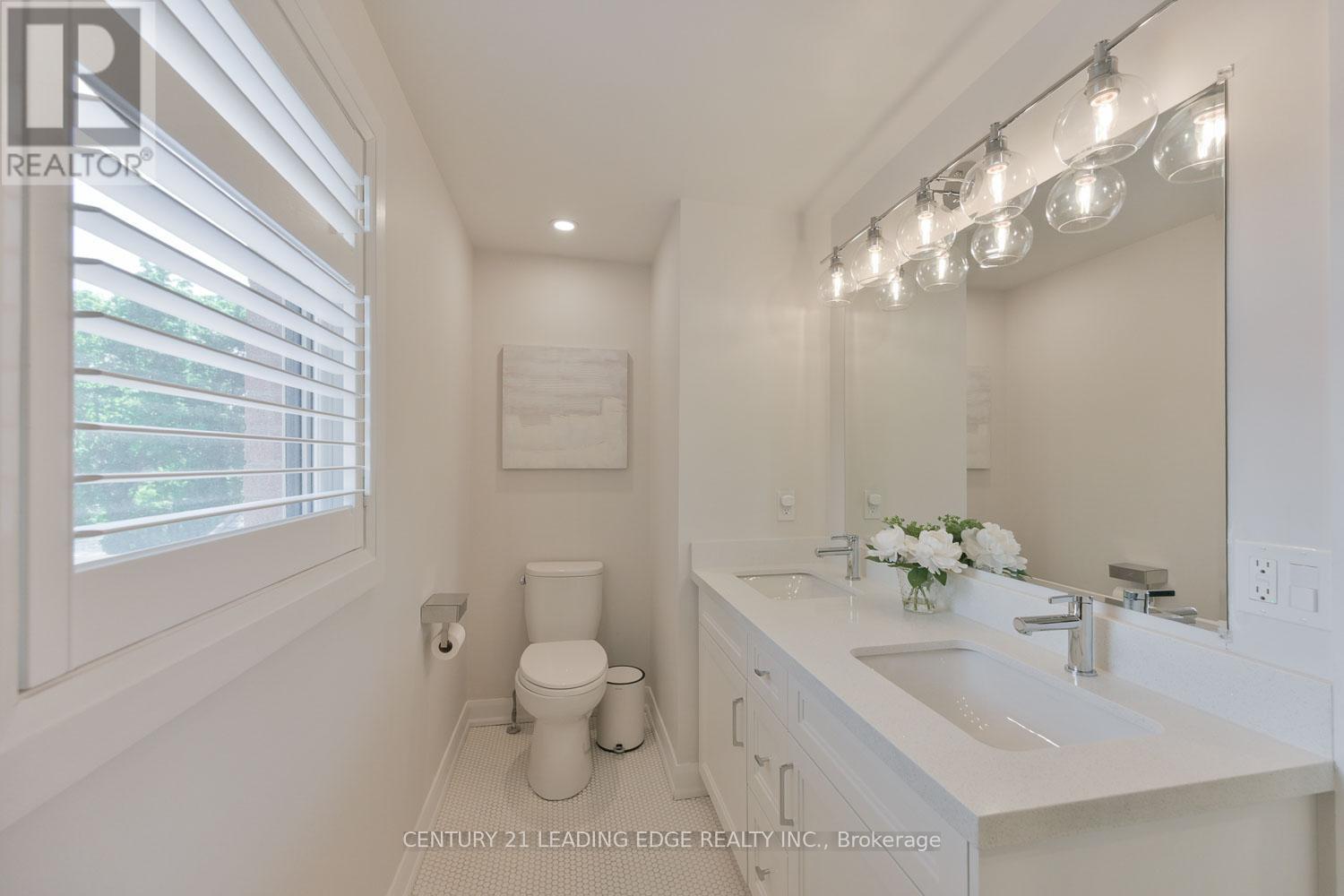 6 DALECROFT CIRCLE - 39