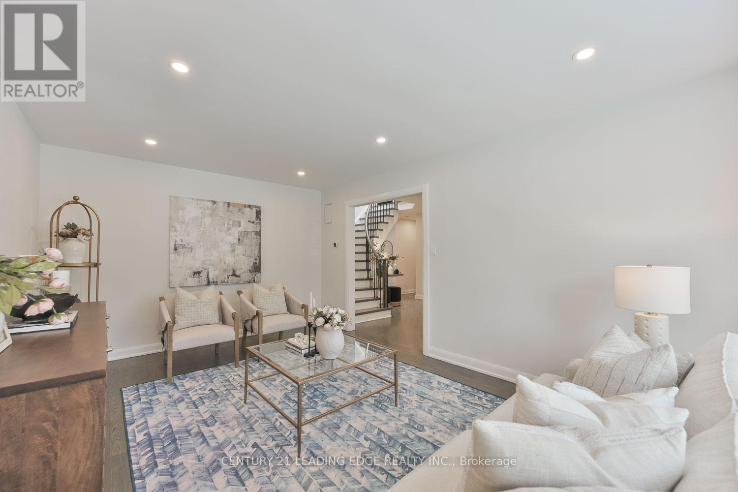 6 DALECROFT CIRCLE - 9