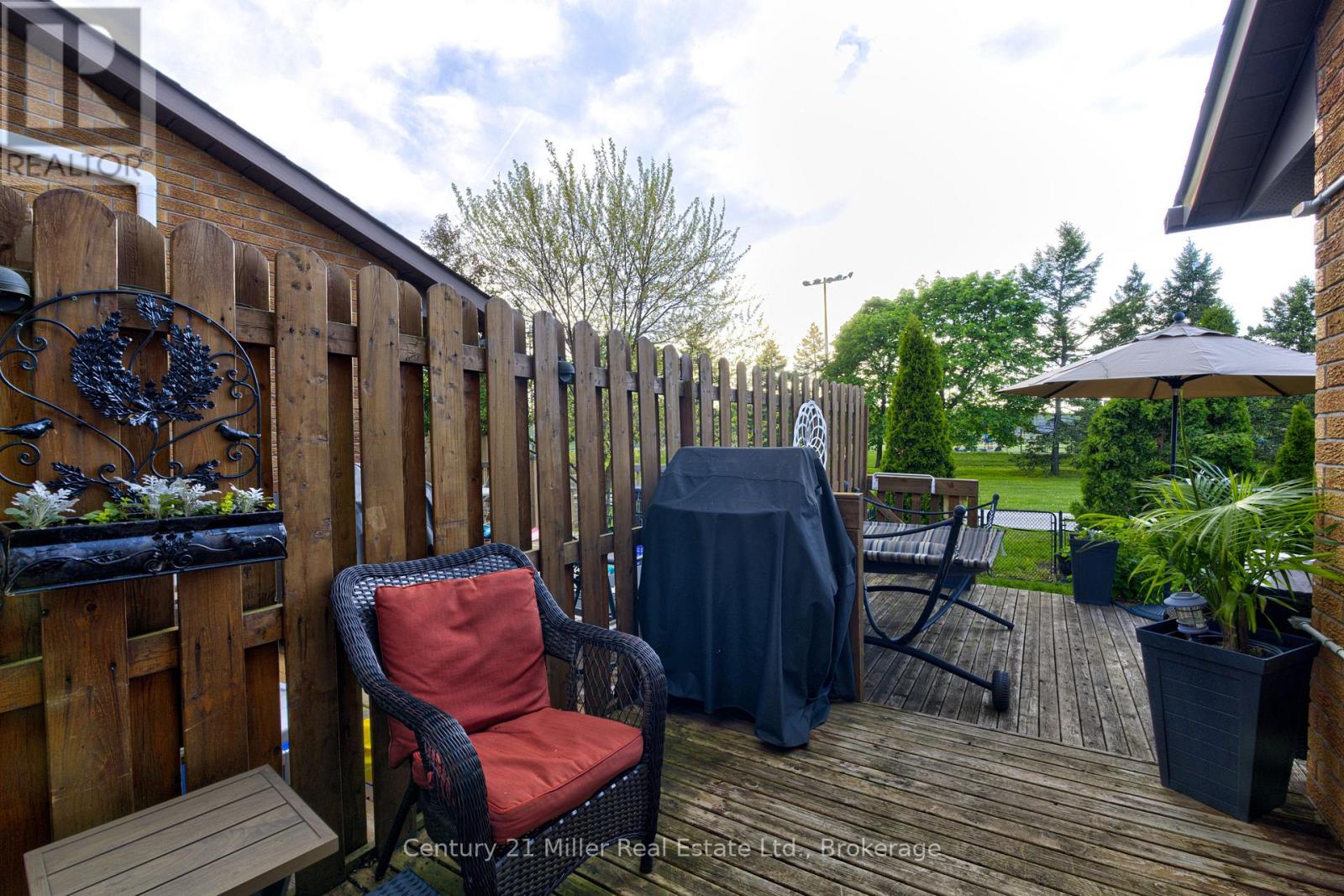 2256 MARGOT STREET - 35