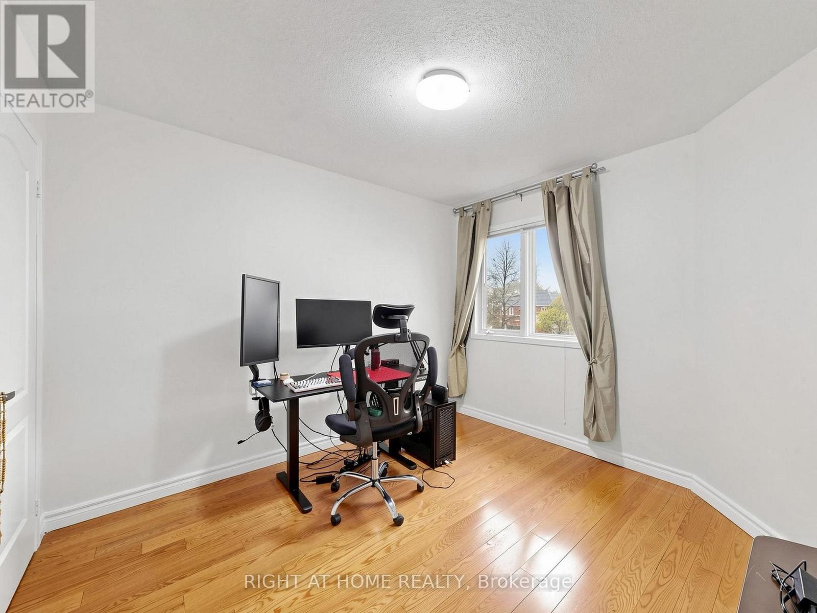 3815 ALTHORPE CIRCLE - 27