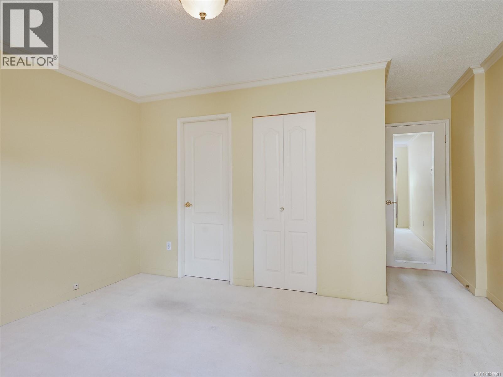 303 2125 Oak Bay Avenue, Oak Bay