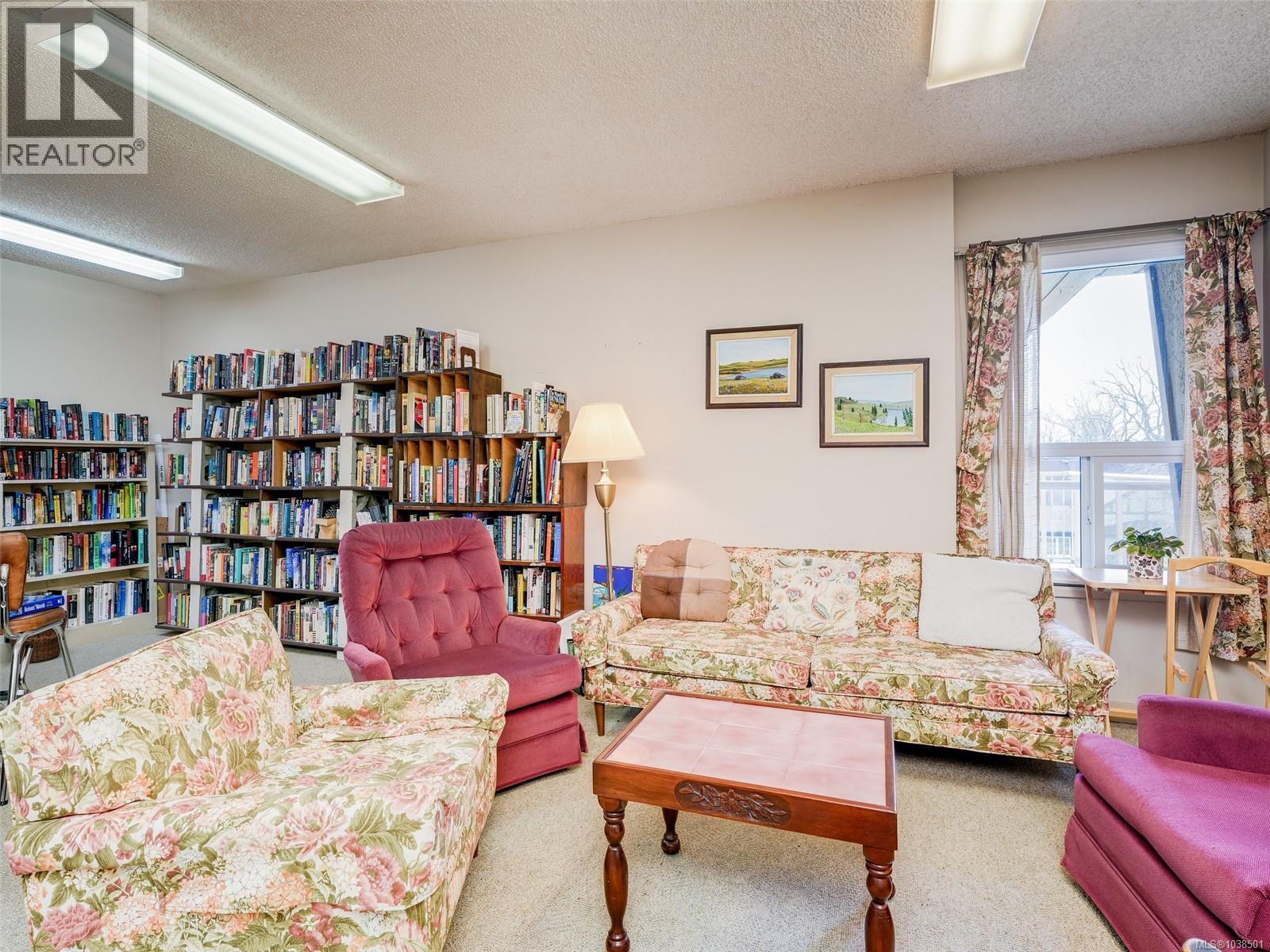 303 2125 Oak Bay Avenue, Oak Bay