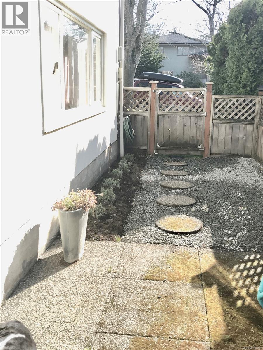 1195 Kings Rd - 60