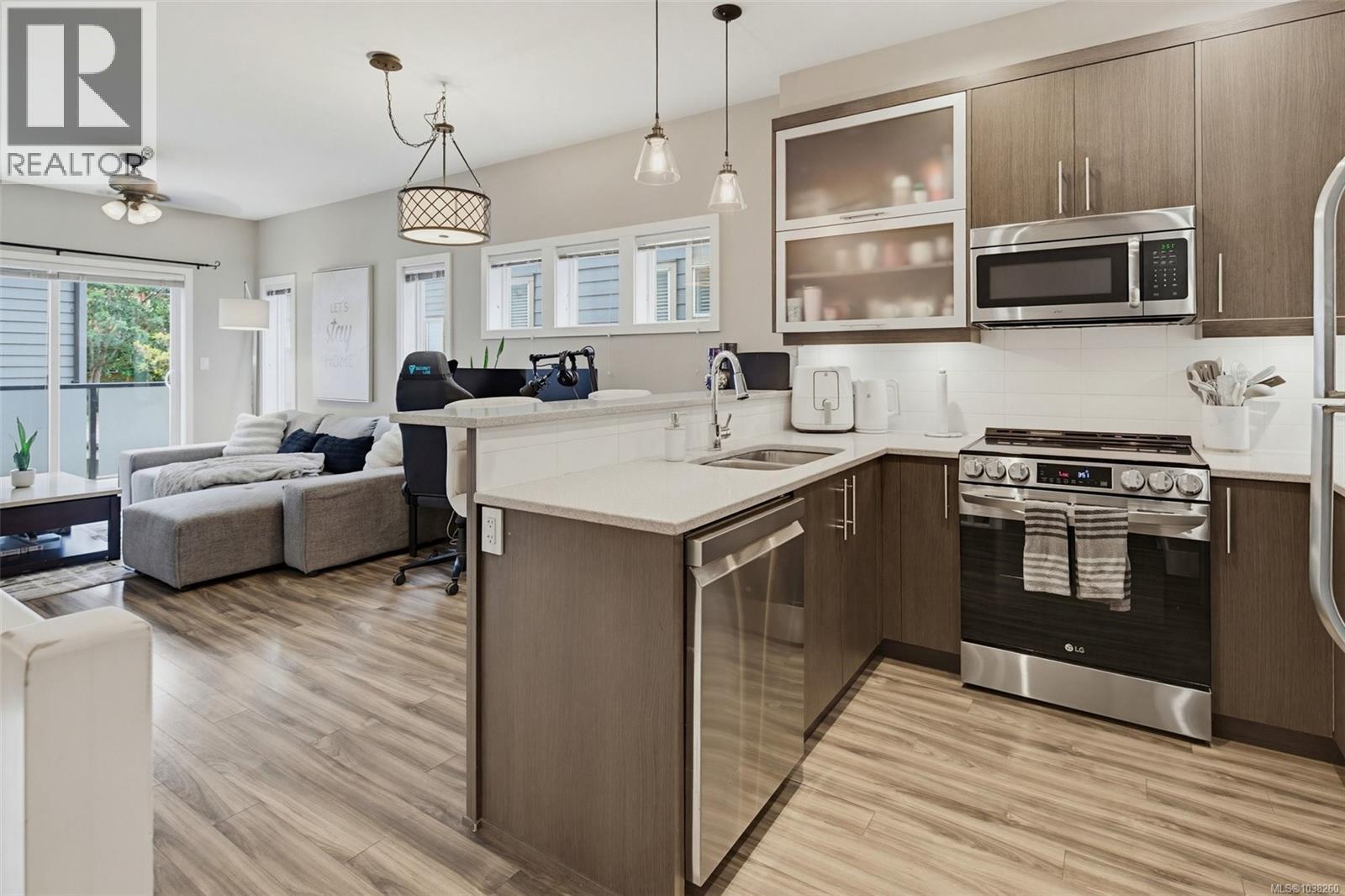 #108 2726 Peatt Rd - 5
