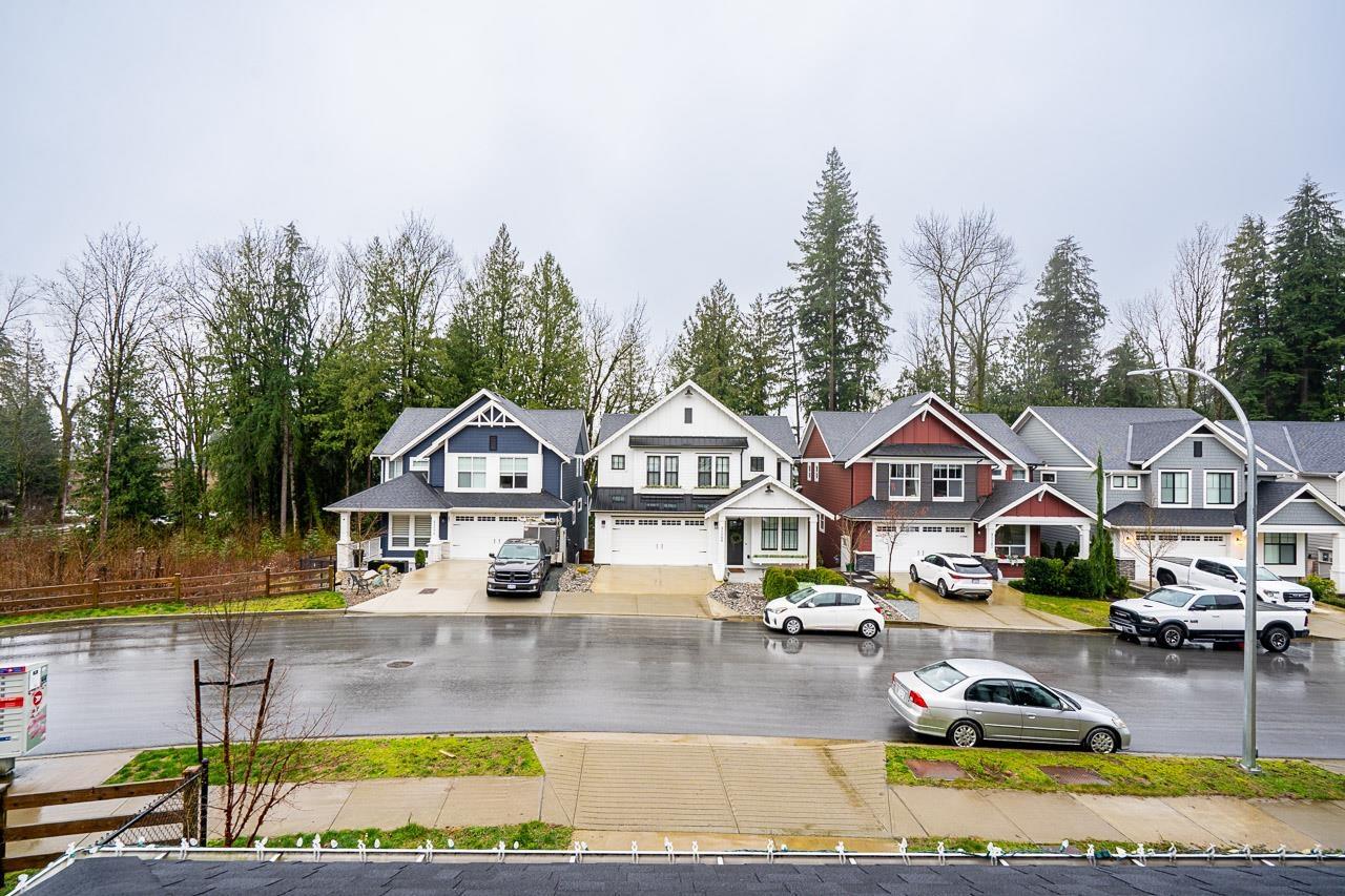 4 Bed, 4 Bath House for Sale in Mission – 31567 MONTGOMERY PLACE, Mission - Image 9