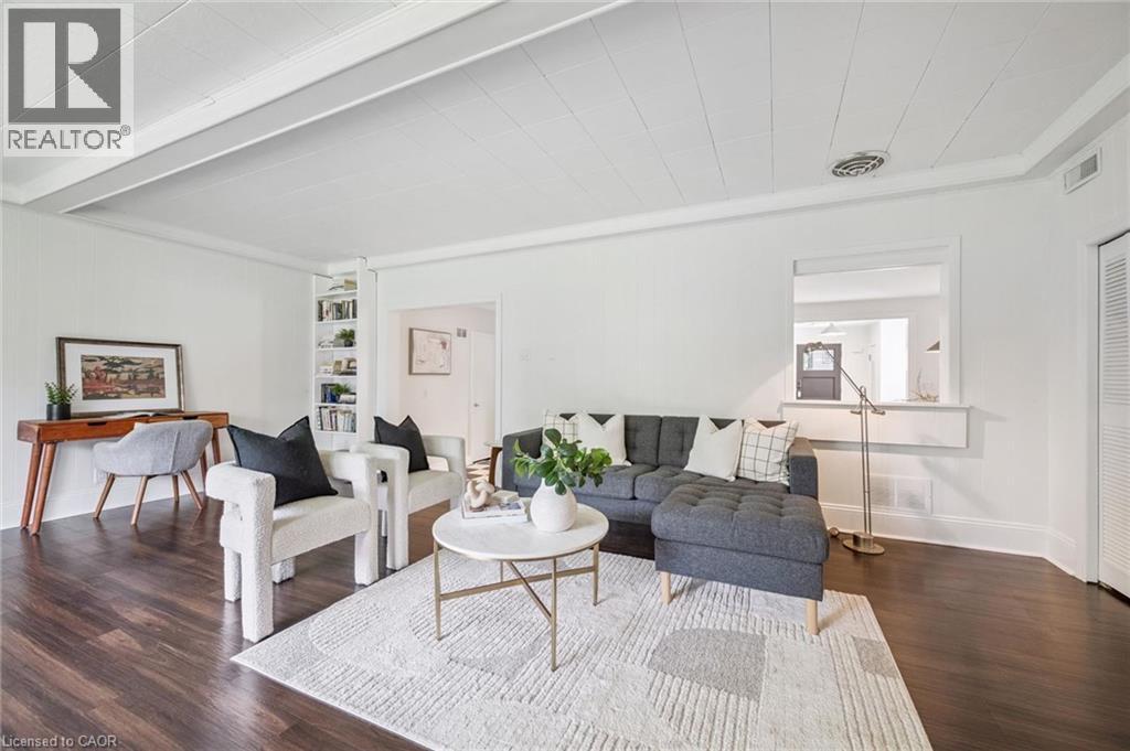 186 FORSYTH Drive - 13