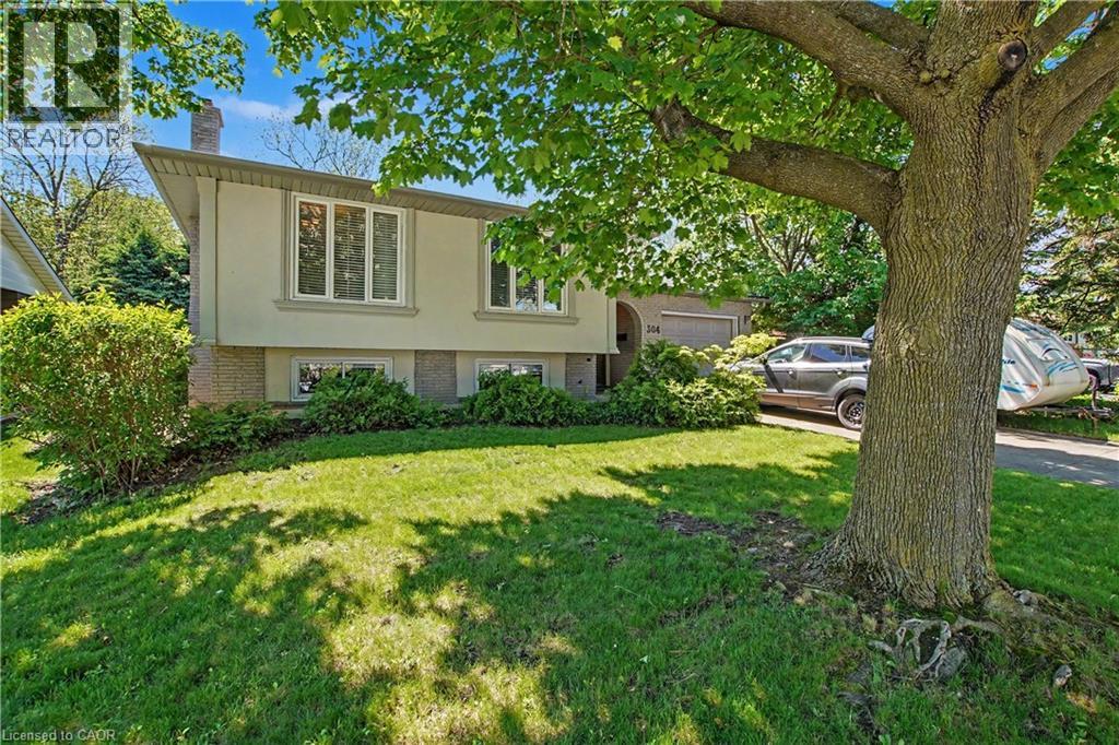 304 ST ANDREWS Drive - 3
