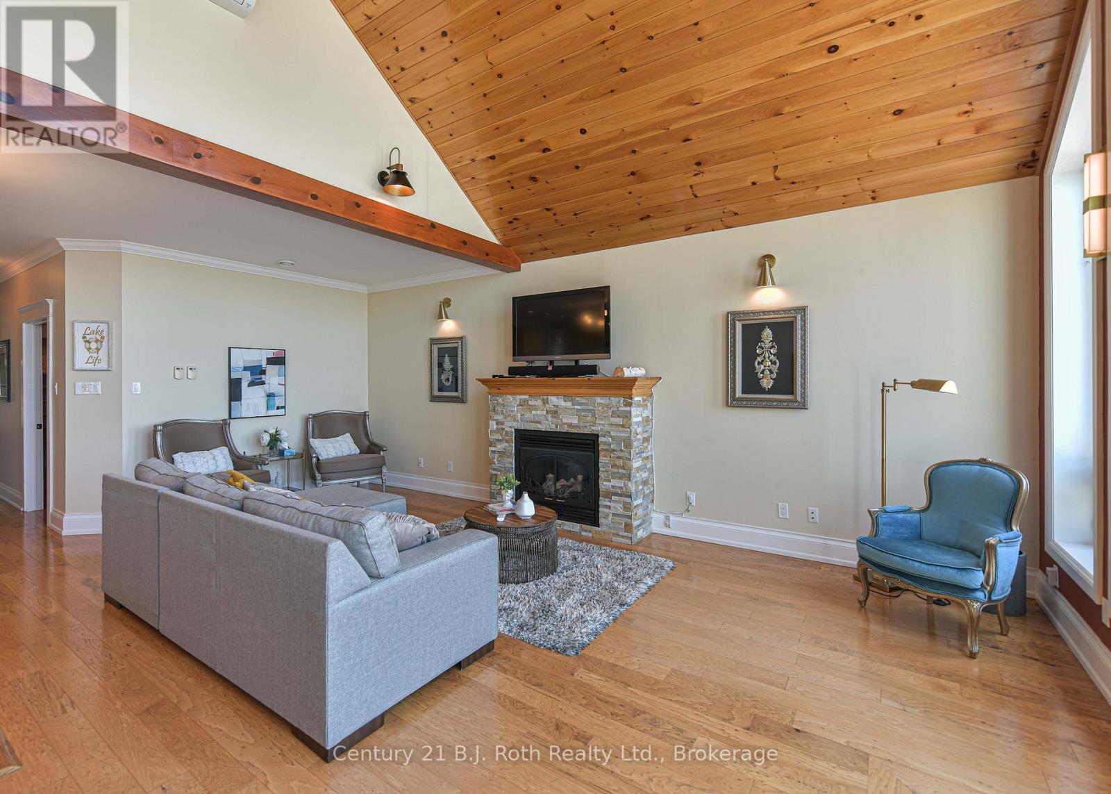7304 GLEN ELLEN DRIVE - 36