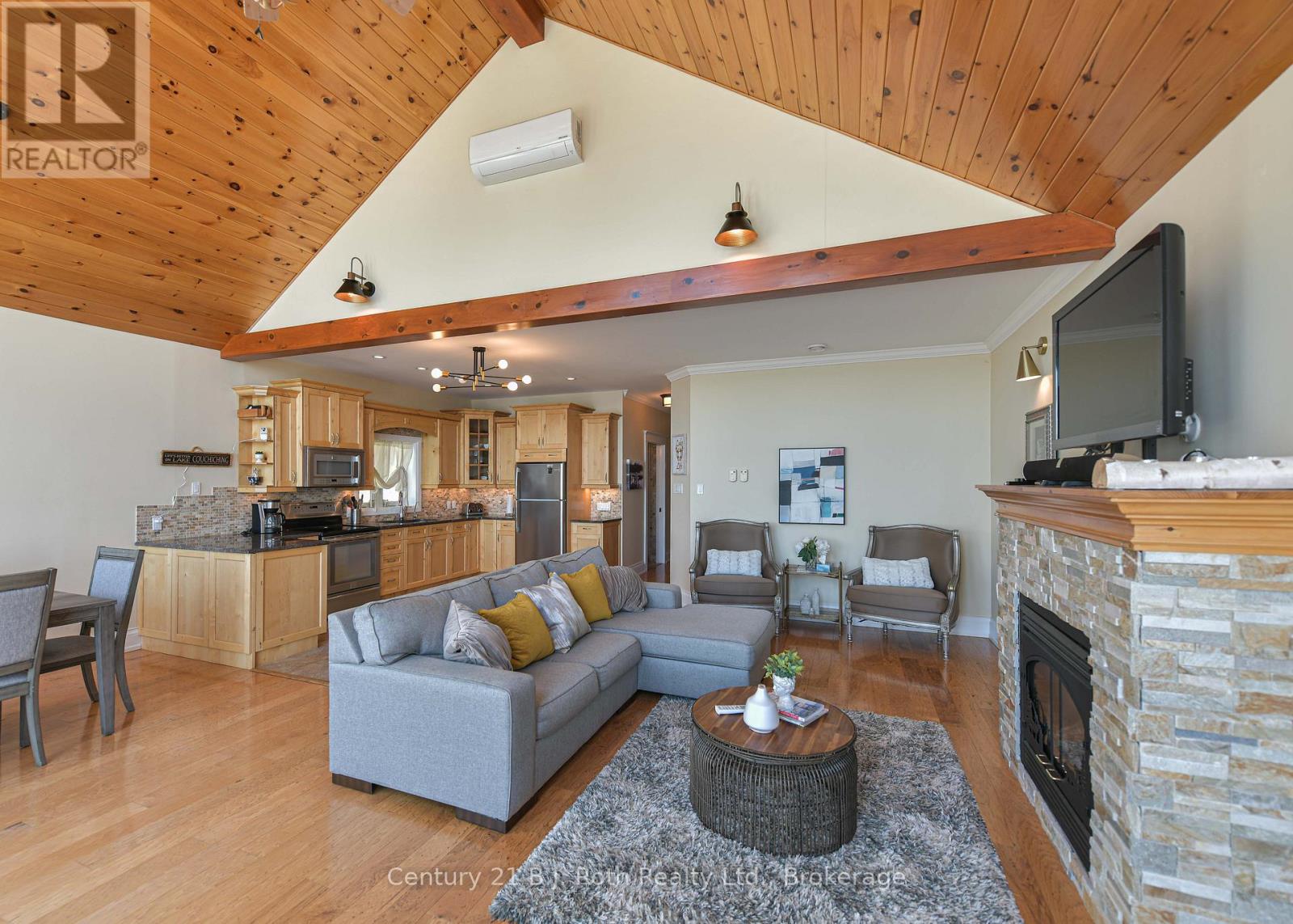 7304 GLEN ELLEN DRIVE - 38