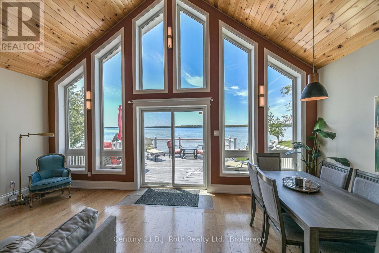 7304 GLEN ELLEN DRIVE - 44