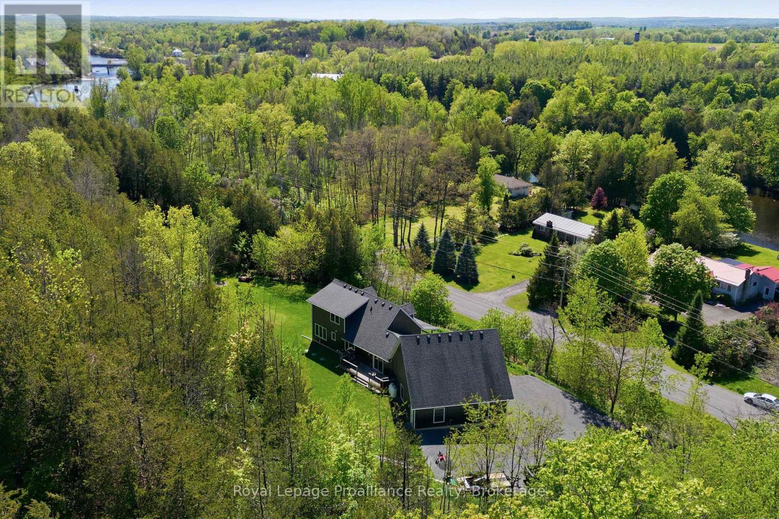 174 SCUTTLEHOLE ROAD - 40