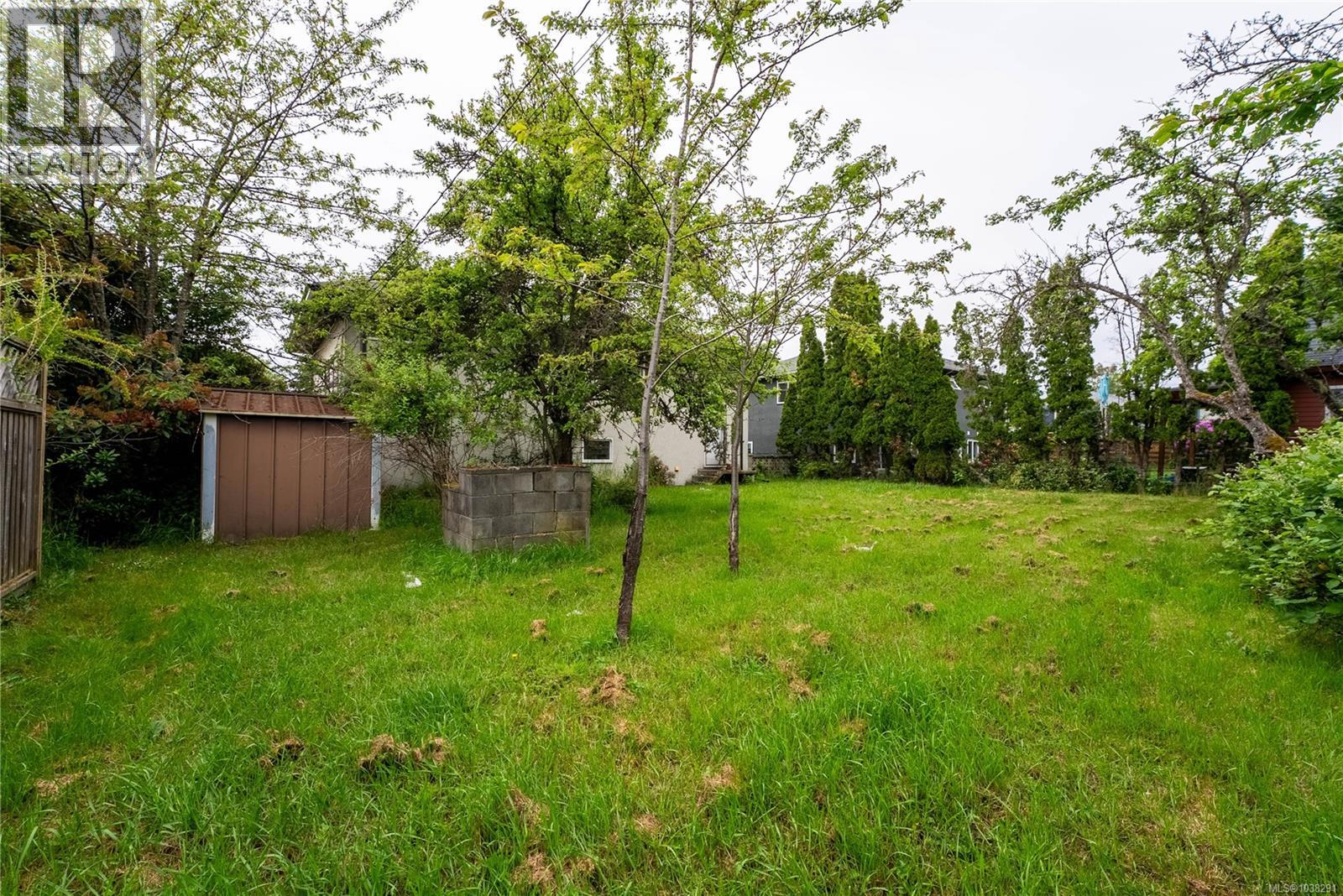 3205 Aldridge St - 25