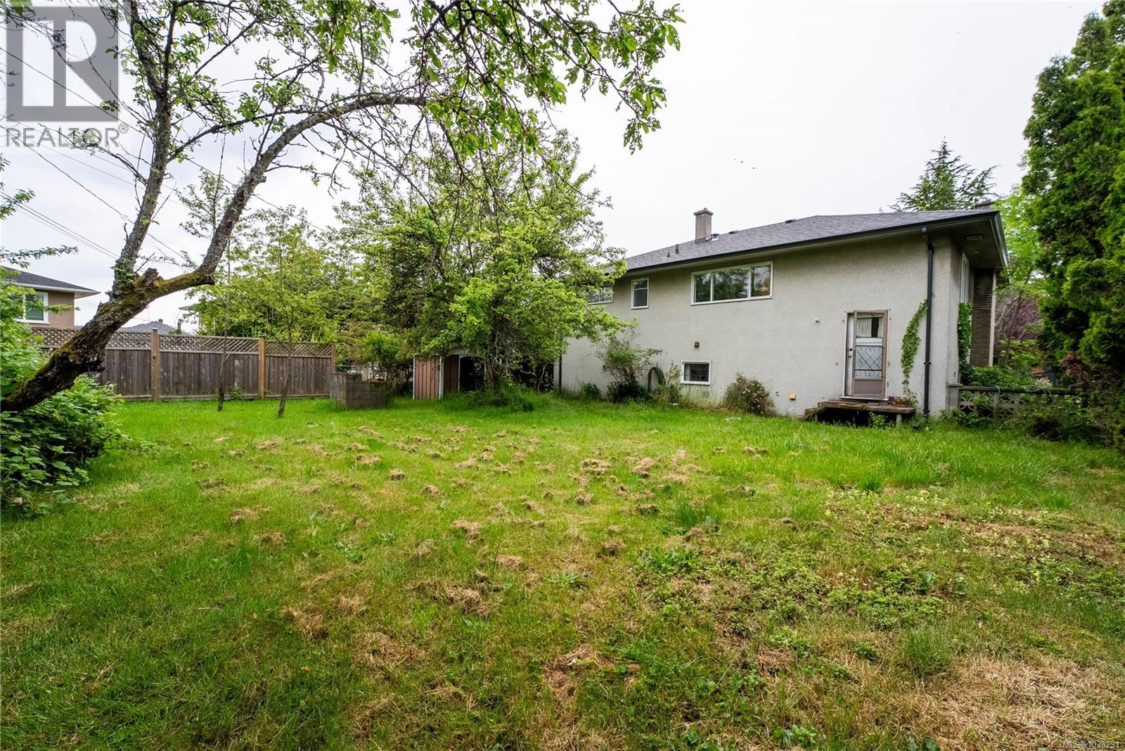 3205 Aldridge St - 24