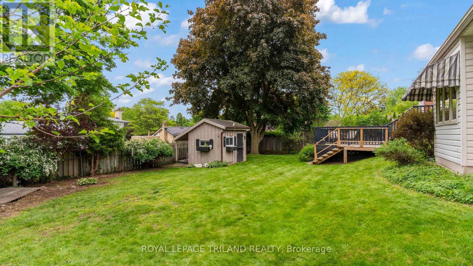 4 CONIFER CRESCENT - 37