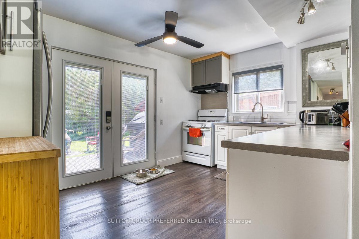 20 BLUEWATER DRIVE - 10