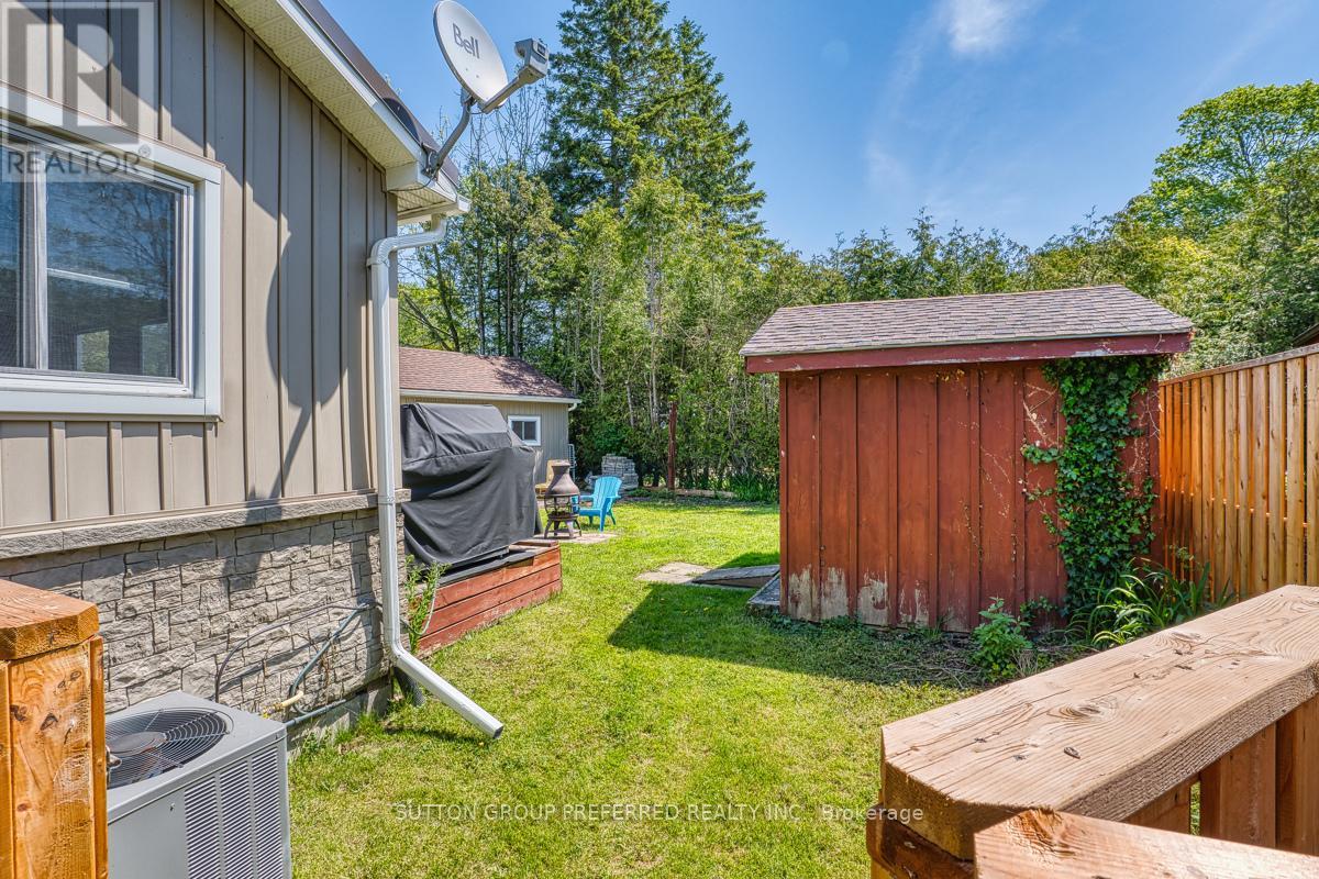20 BLUEWATER DRIVE - 21