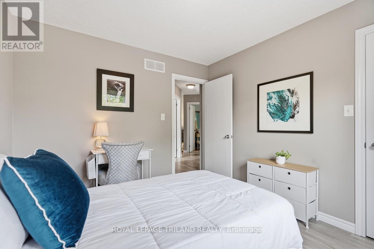 1108 PLEASANTVIEW DRIVE - 23