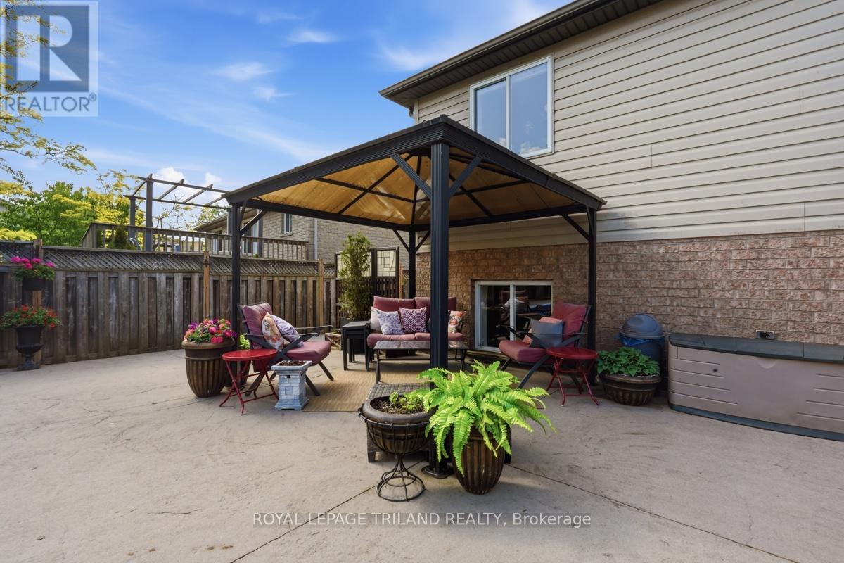 1108 PLEASANTVIEW DRIVE - 36