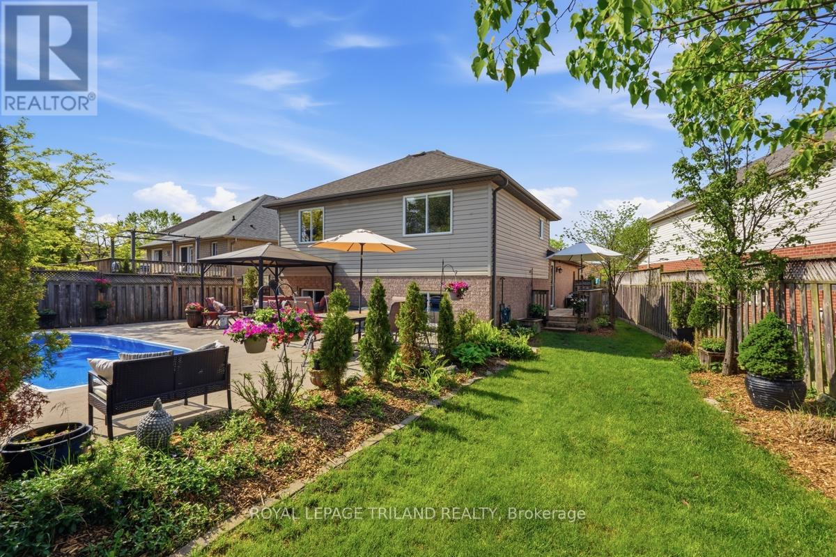 1108 PLEASANTVIEW DRIVE - 43
