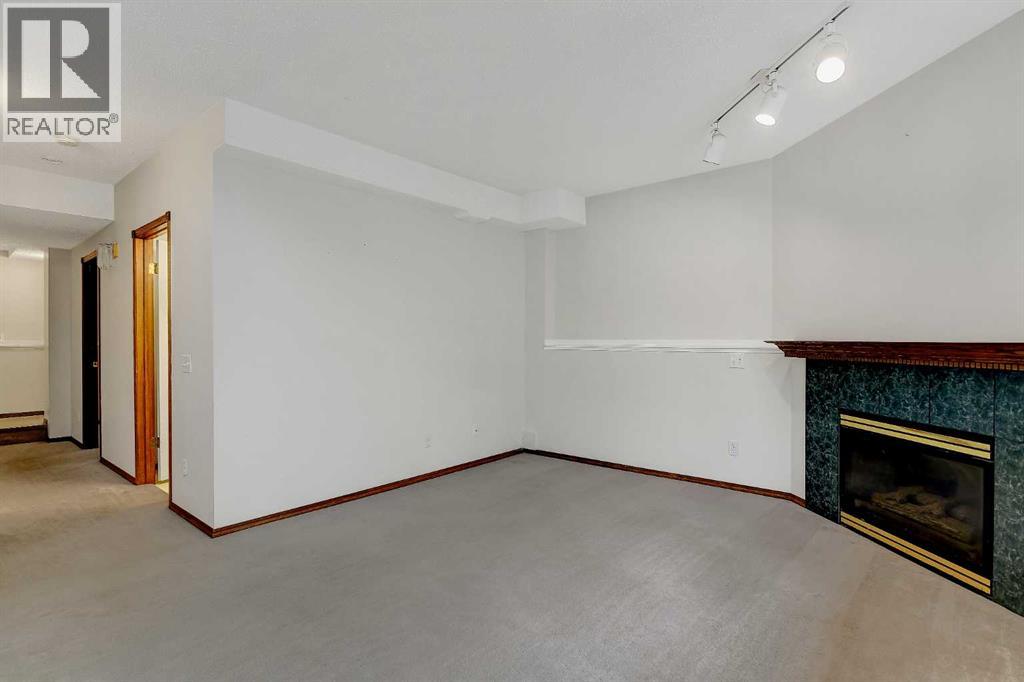 7709 106A Street - 21