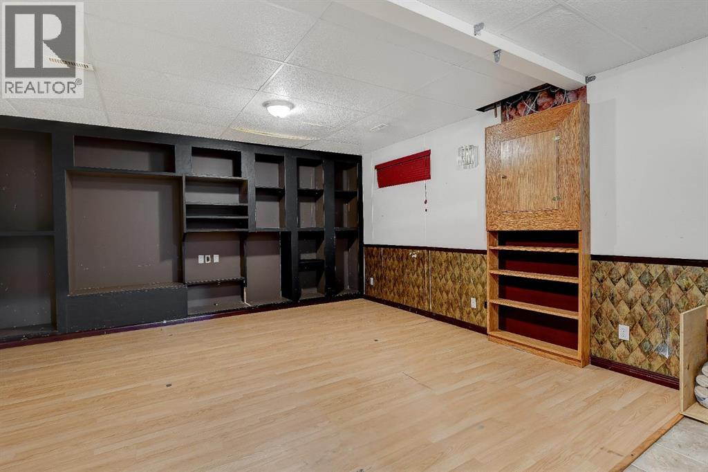 7709 106A Street - 27