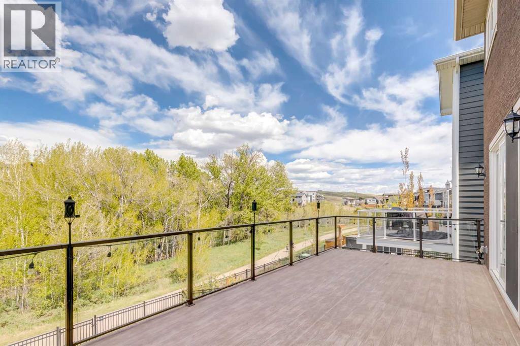 142 Cranbrook Park SE - 12