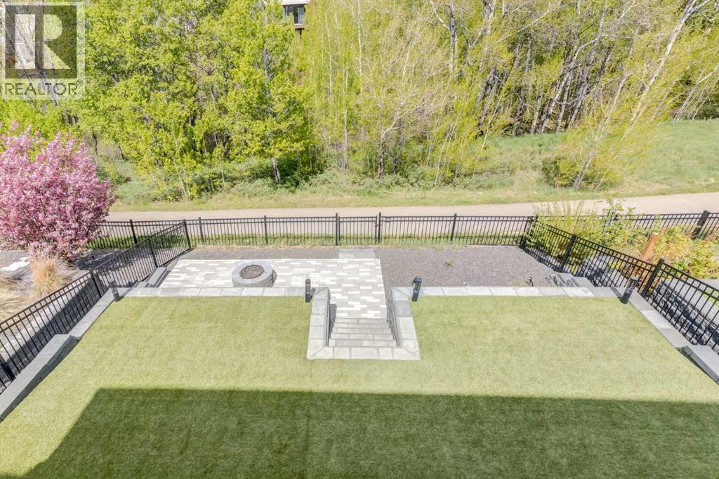 142 Cranbrook Park SE - 13