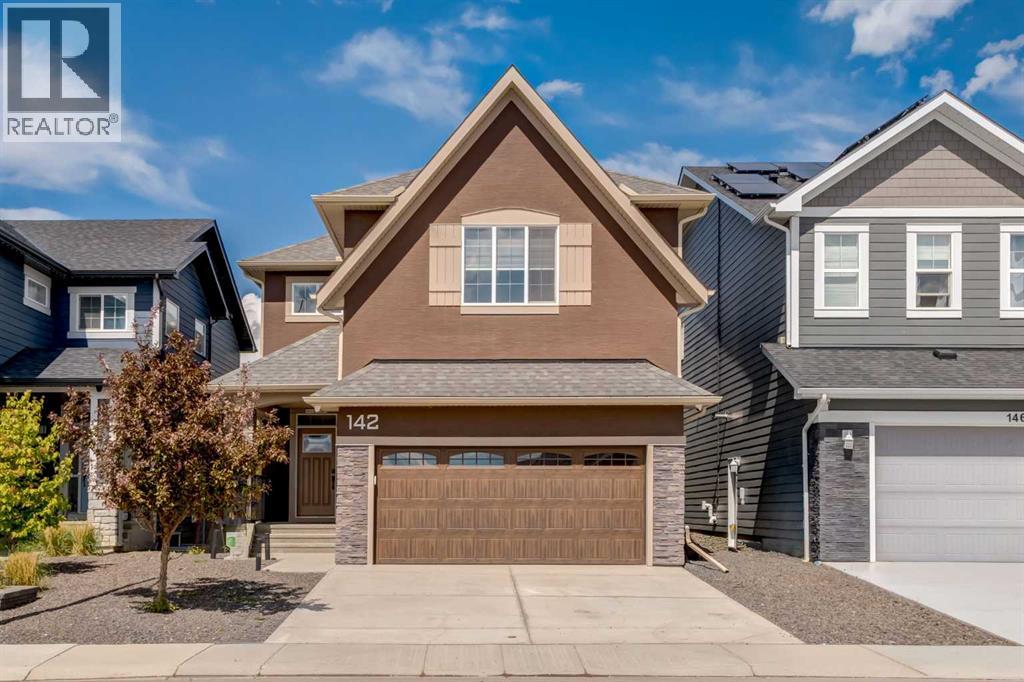 142 Cranbrook Park SE - 2