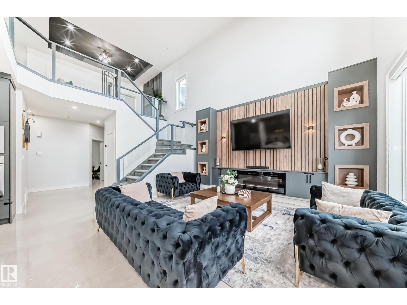 6863 171 AV NW - 10
