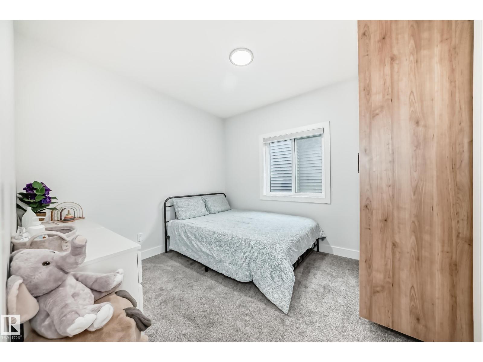 6863 171 AV NW - 29