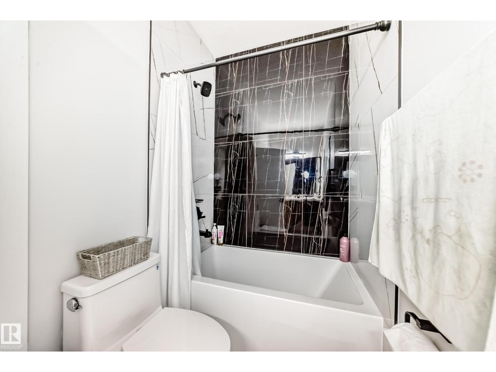 6863 171 AV NW - 33