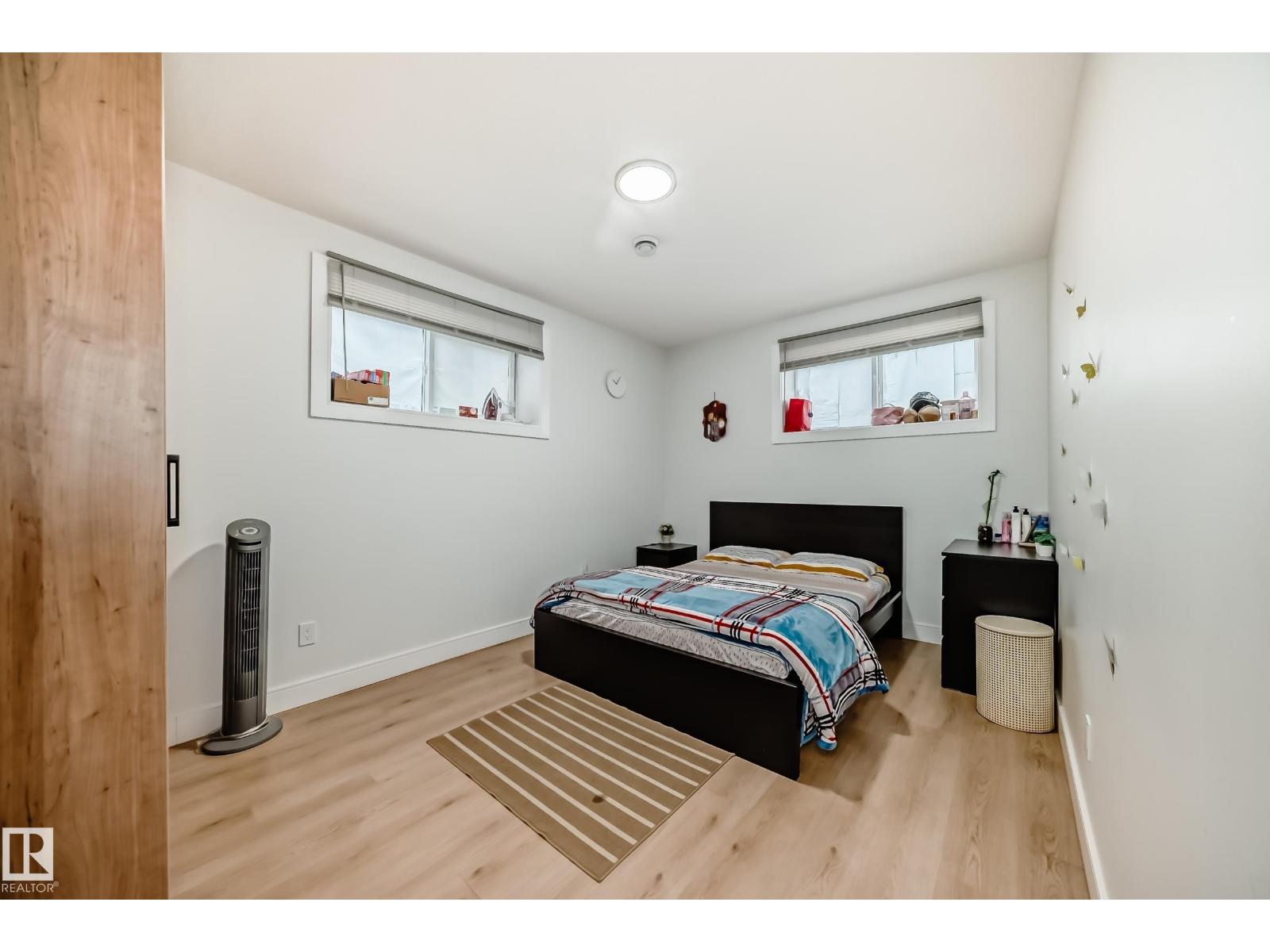 6863 171 AV NW - 47