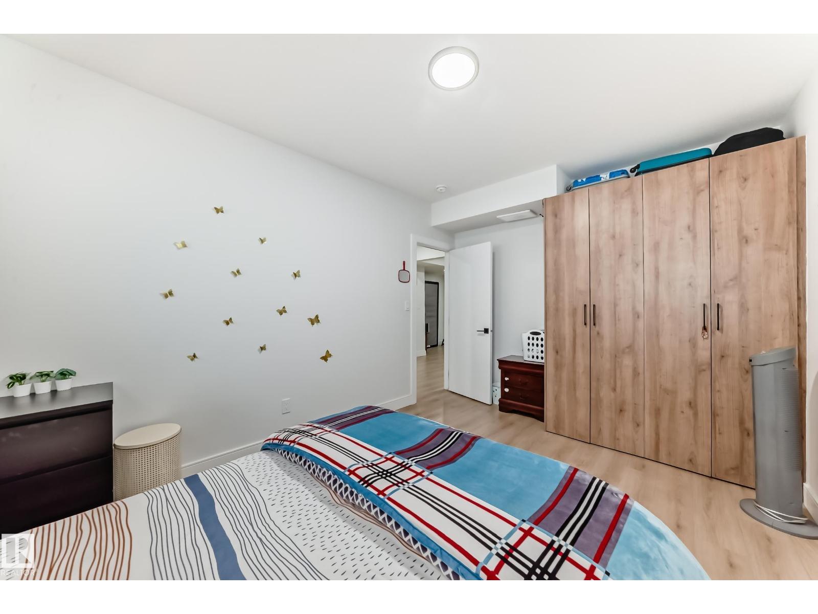 6863 171 AV NW - 48