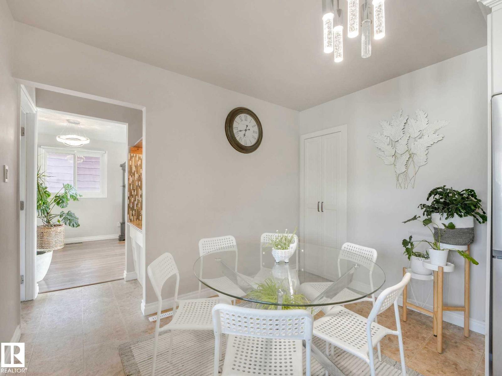 9207 169 ST NW - 16